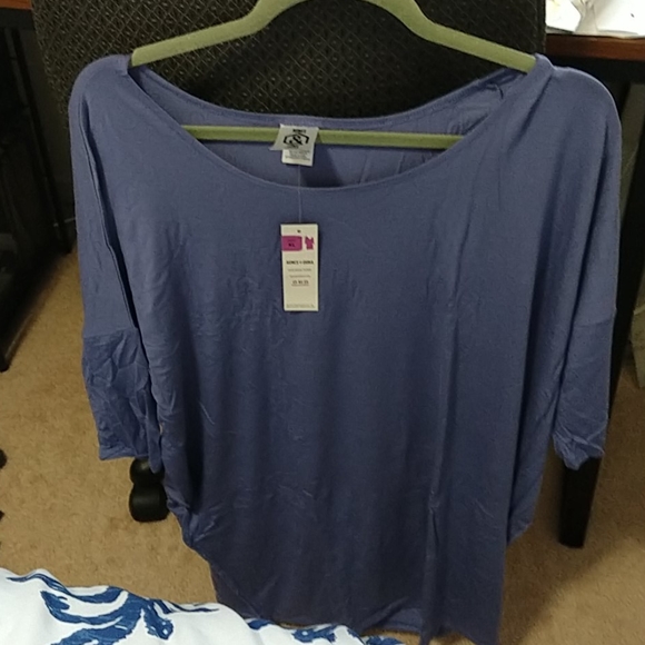 Agnes Dora Tunic - Picture 2 of 2